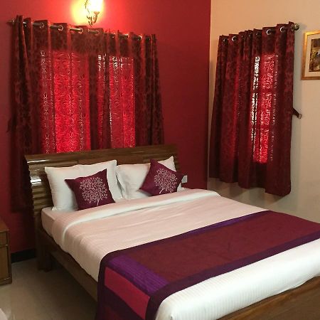 Oyo 2916 Apartment Queens Castle Bangalore Esterno foto