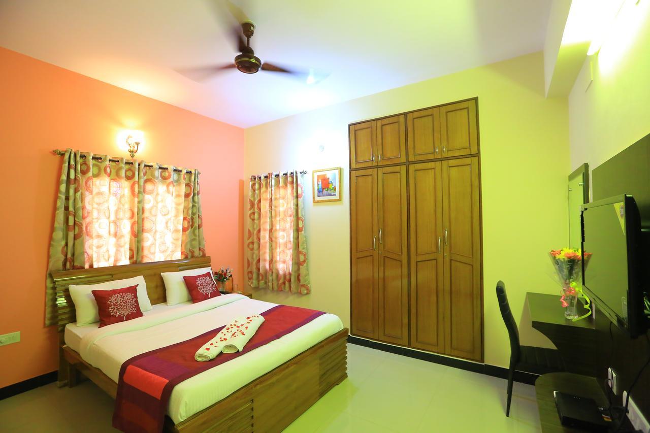 Oyo 2916 Apartment Queens Castle Bangalore Esterno foto