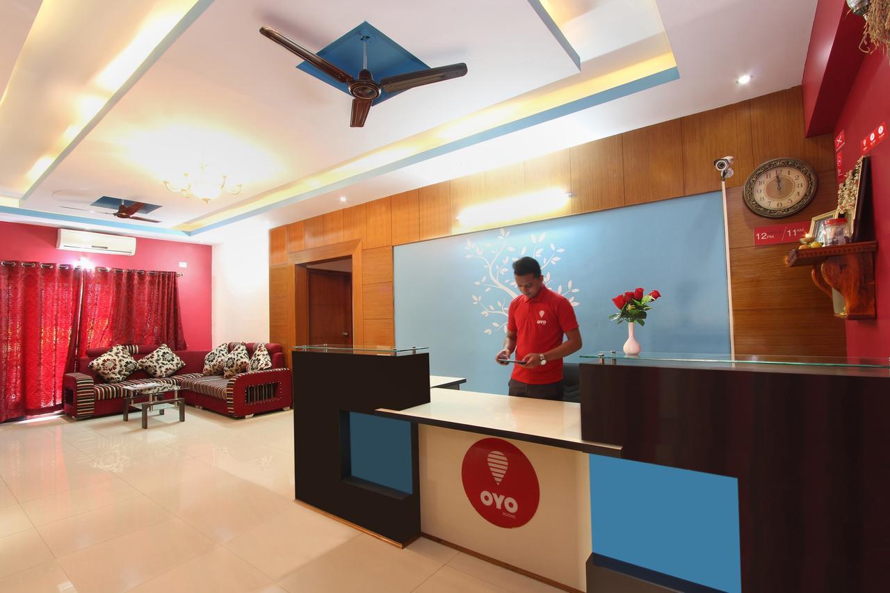 Oyo 2916 Apartment Queens Castle Bangalore Esterno foto