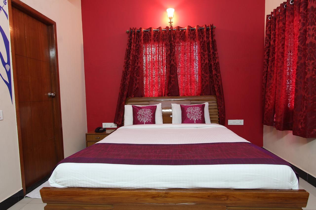 Oyo 2916 Apartment Queens Castle Bangalore Esterno foto